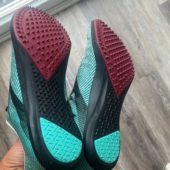 Brooks Women's Mach 19 Spikeless Track Running Shoes size 9.5 sneakers - Picture 12 of 12